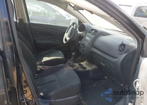 2018 Nissan Versa 1.6 S z USA, uszkodzony, nr VIN 3N1CN7AP8JL838612